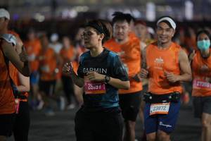 BIB: 26137, 23872, 27350
                            <button type="button" onclick="openModal(21007175)" class="btn btn-primary btn-sm float-right btn-popup" data-toggle="modal" data-target=".modal-high-quality">
                        <i class="fas fa-shopping-cart"></i> Add to Cart
                    </button>
                                            <button type="button" onclick="isThisMe(21007175, true)" class="btn btn-success btn-sm float-right btn-popup btn-isme hidden" data-toggle="tooltip" data-placement="bottom" title="นี่คือรูปของคุณใช่ไหม คลิกที่นี่เพื่อเอาเข้าอัลบั้ม">
                        <i class="fas fa-plus"></i> Add to album
                    </button>
                    <button type="button" onclick="isThisMe(21007175, false)" class="btn btn-warning btn-sm float-right btn-popup btn-isnotme hidden">
                        <i class="fas fa-ban"></i> Remove from album
                    </button>